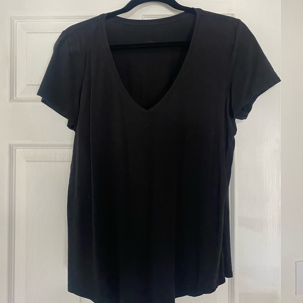 Lululemon Love Tee